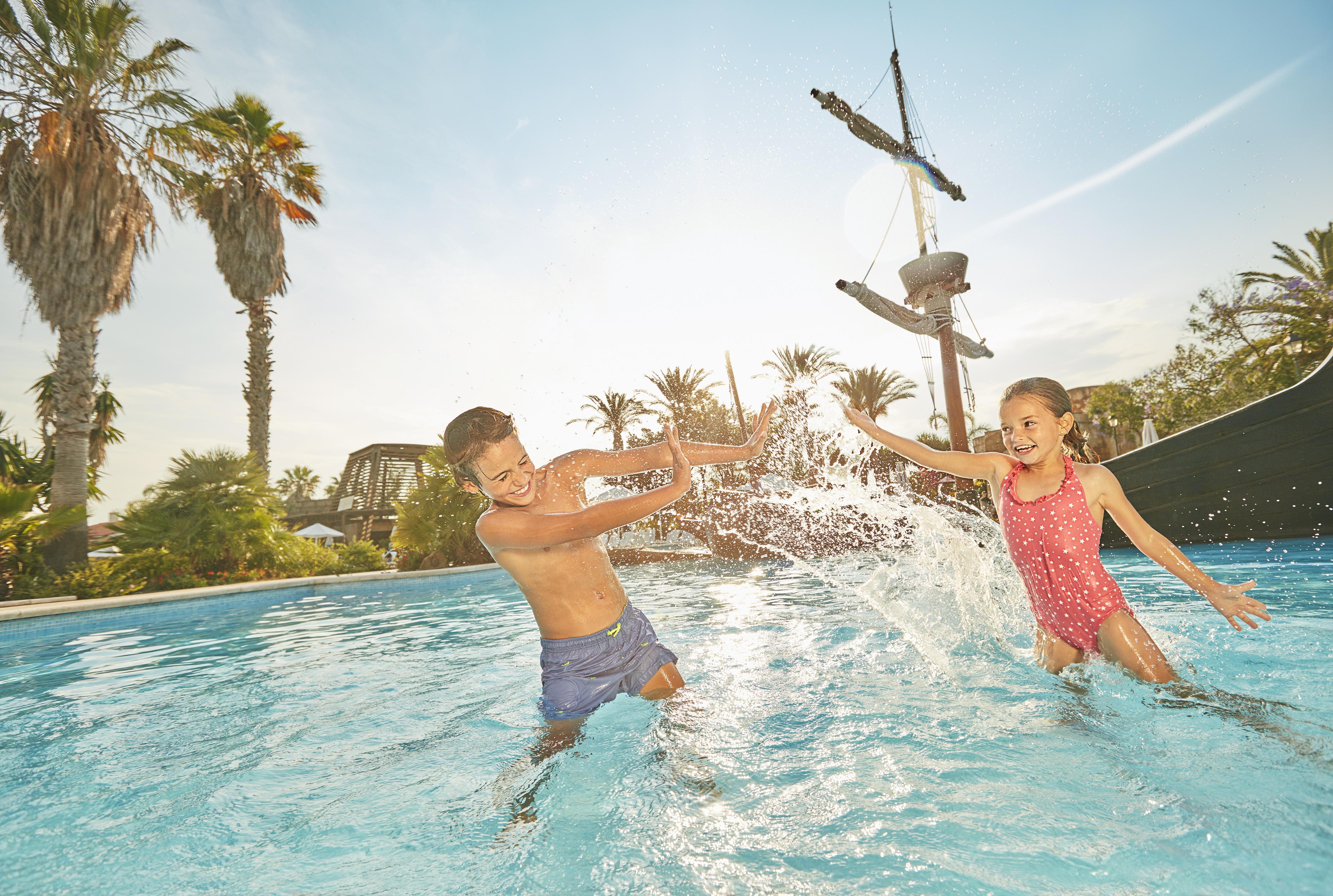 Portaventura Hotel Roulette Salou Exterior foto